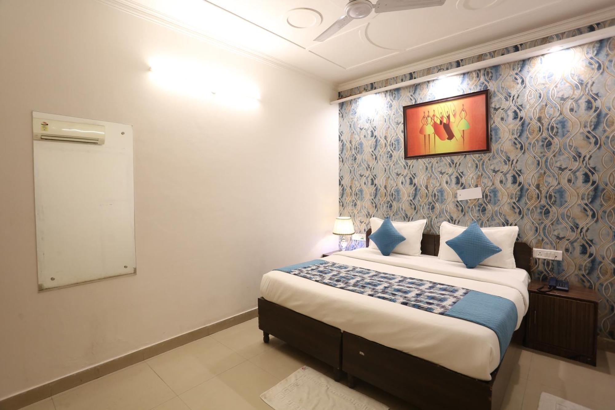 ניו דלהי Backpackers - Ink Hotels Delhi Airport By Ss Group מראה חיצוני תמונה