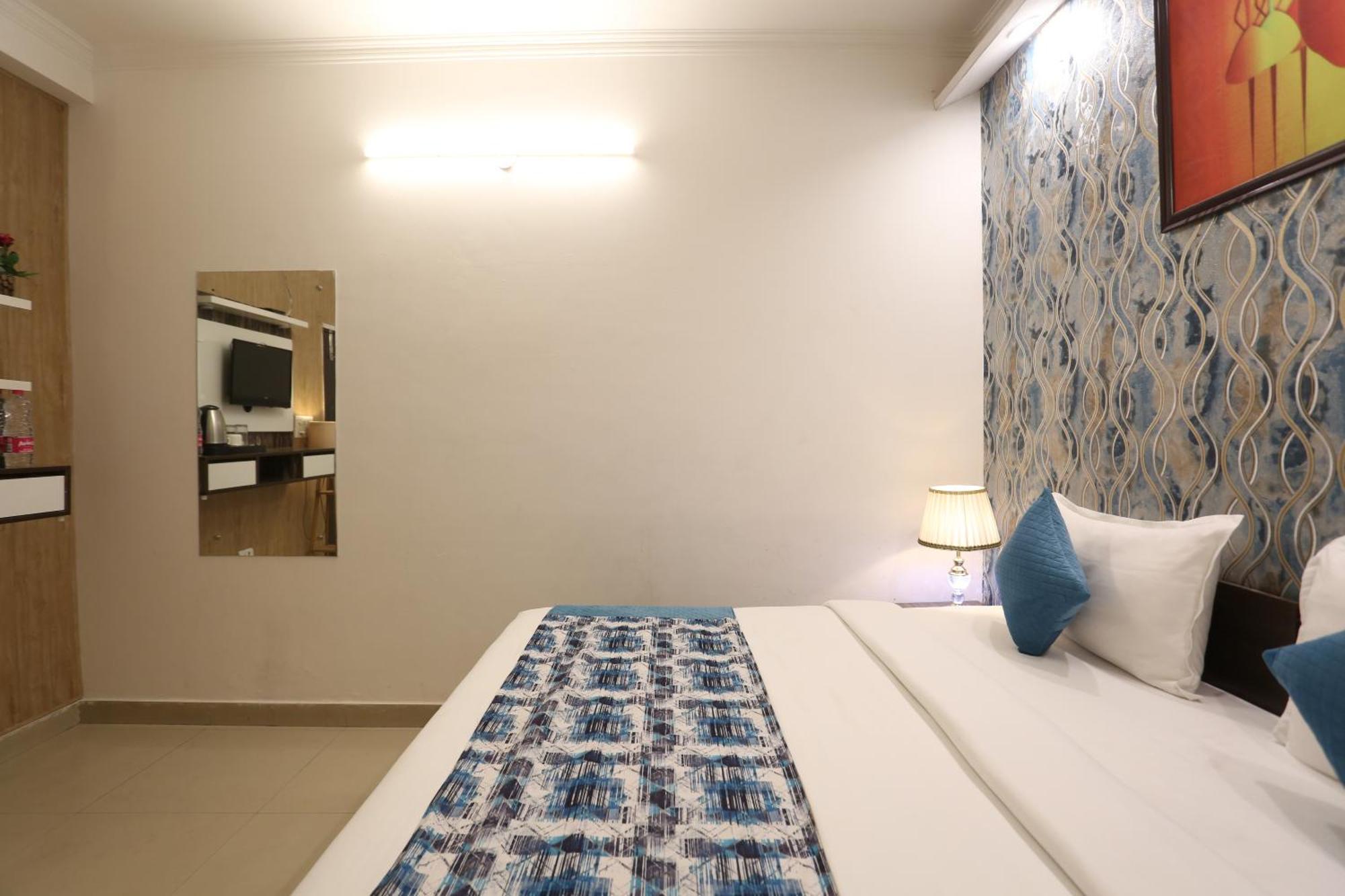 ניו דלהי Backpackers - Ink Hotels Delhi Airport By Ss Group מראה חיצוני תמונה