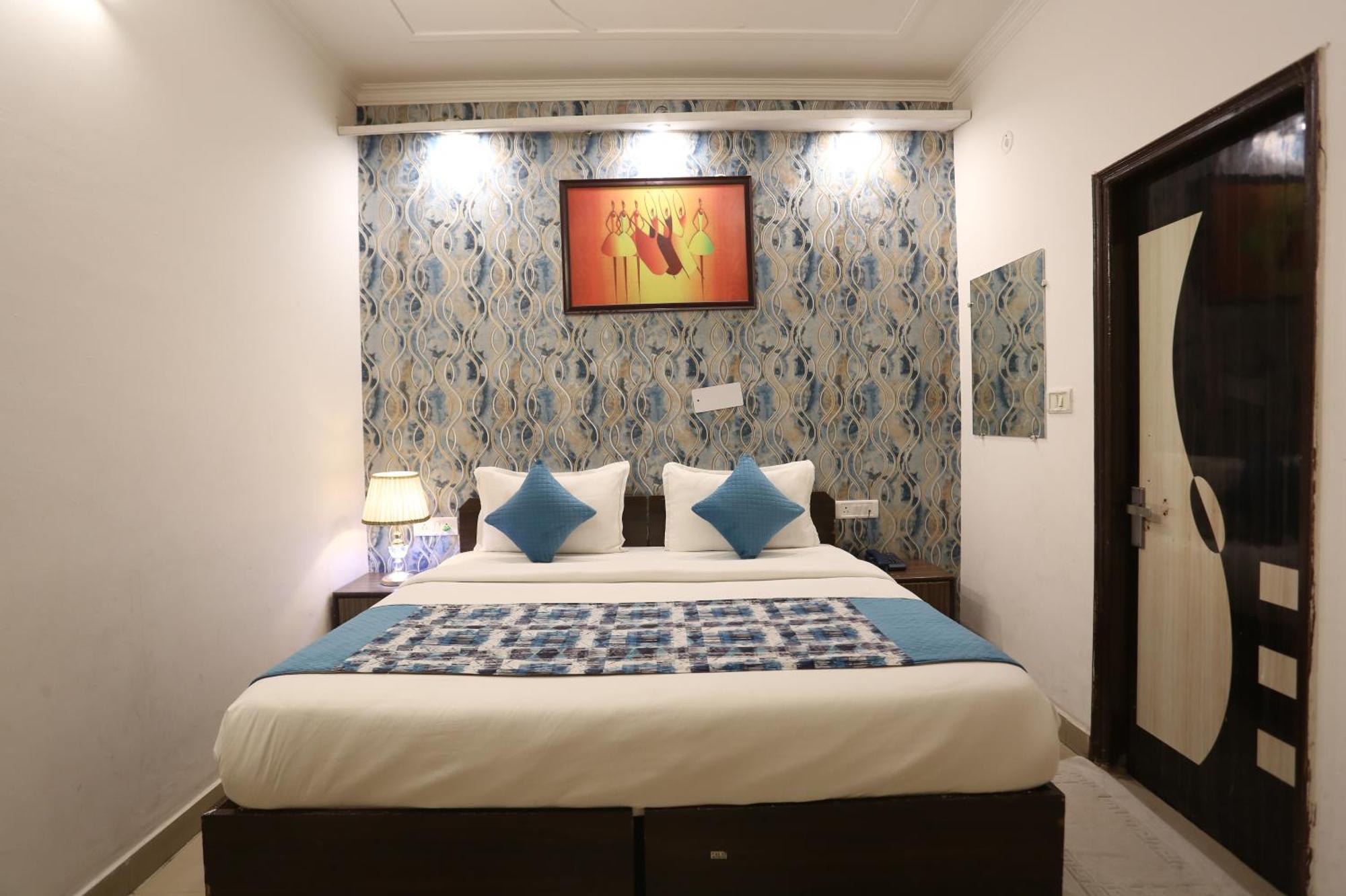 ניו דלהי Backpackers - Ink Hotels Delhi Airport By Ss Group מראה חיצוני תמונה