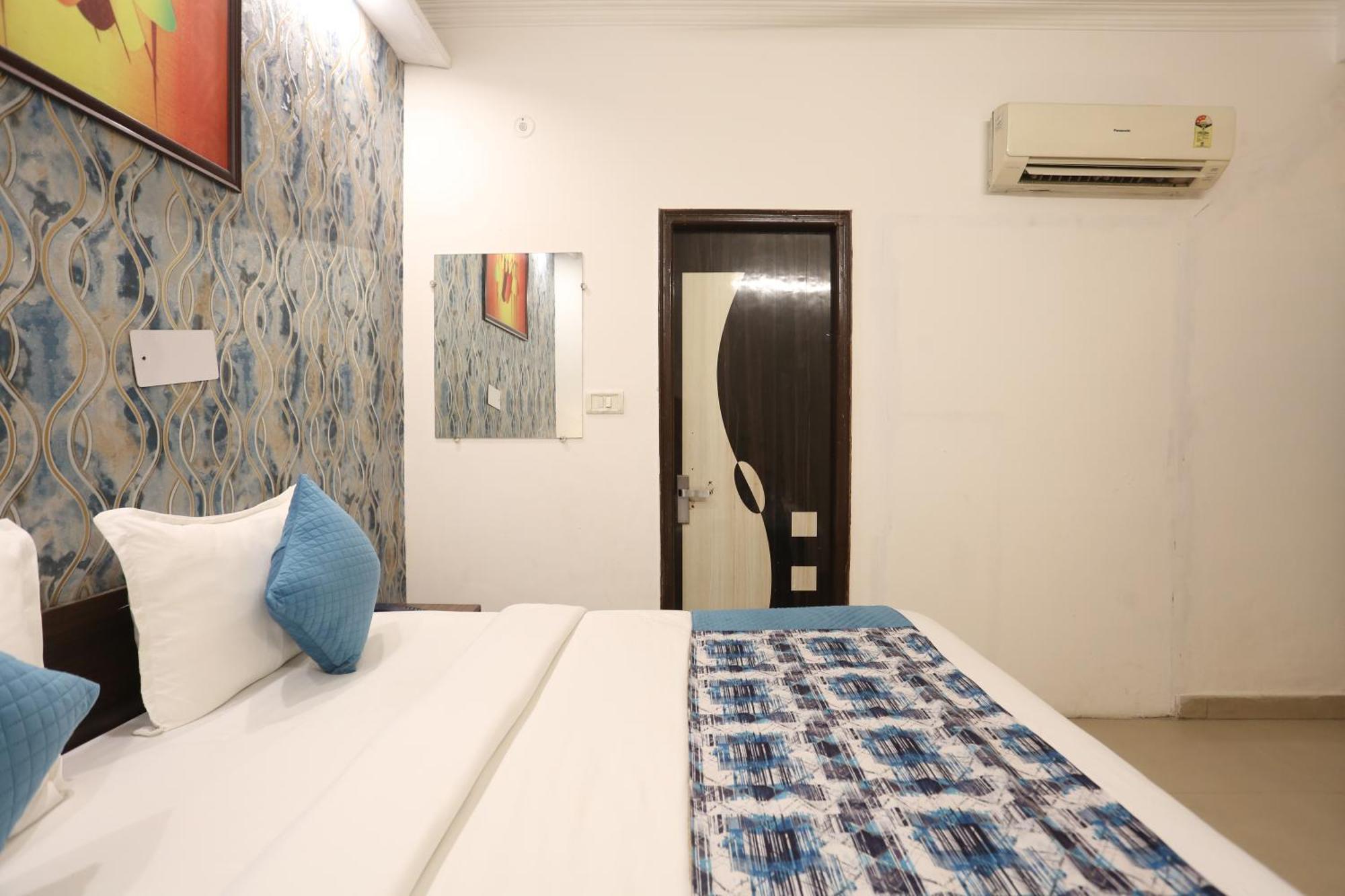ניו דלהי Backpackers - Ink Hotels Delhi Airport By Ss Group מראה חיצוני תמונה