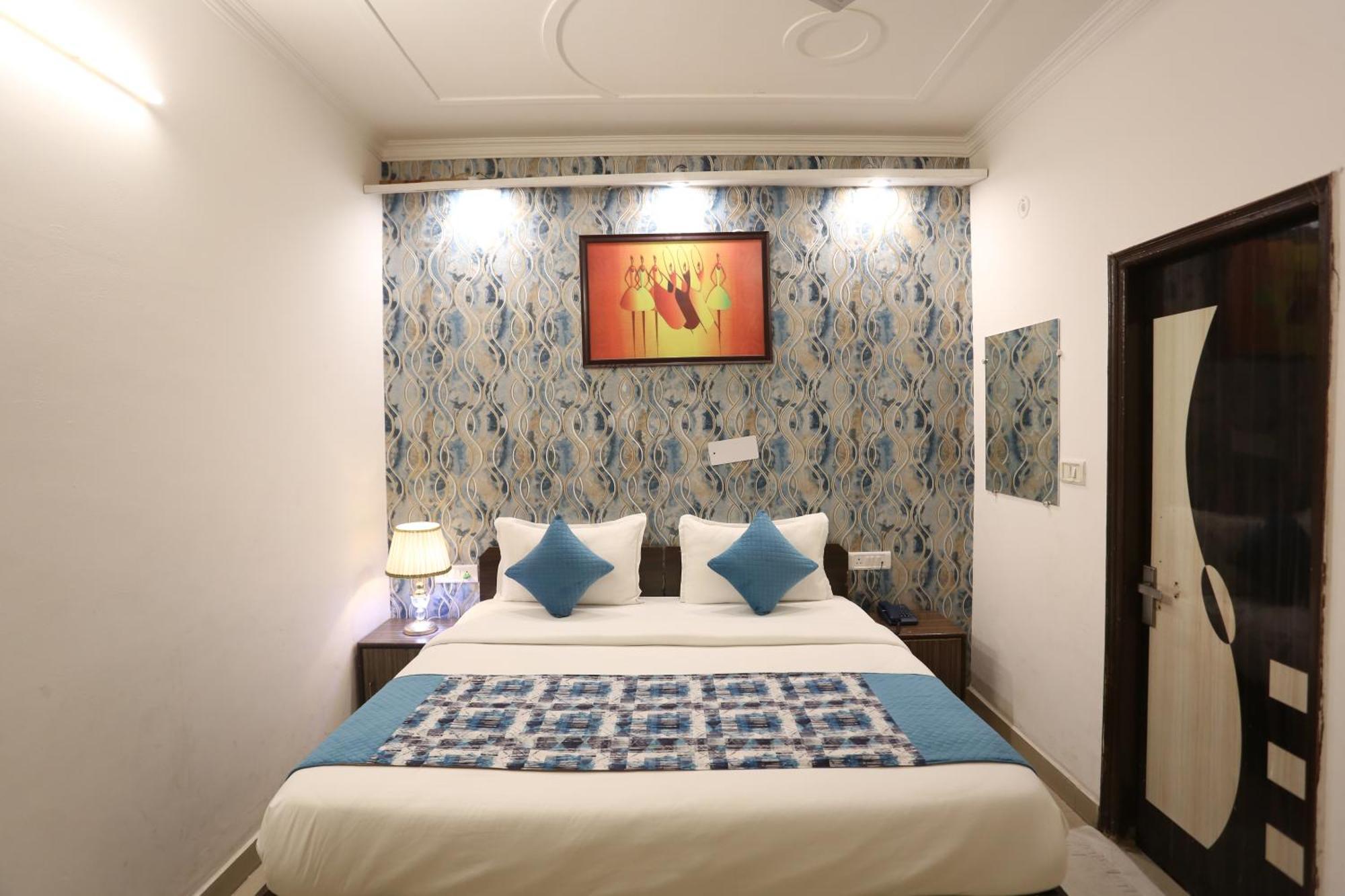 ניו דלהי Backpackers - Ink Hotels Delhi Airport By Ss Group מראה חיצוני תמונה