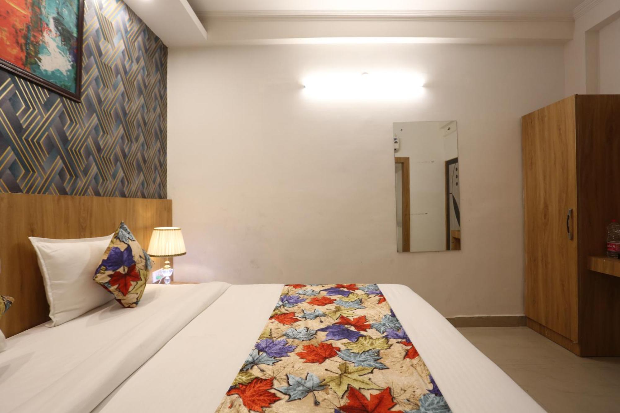 ניו דלהי Backpackers - Ink Hotels Delhi Airport By Ss Group מראה חיצוני תמונה
